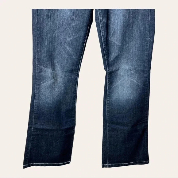 0847. MAURICES DENIM JEANS‎ SIZE 3/4 REGULAR DARK WASH IN COLOR - Picture 4 of 9